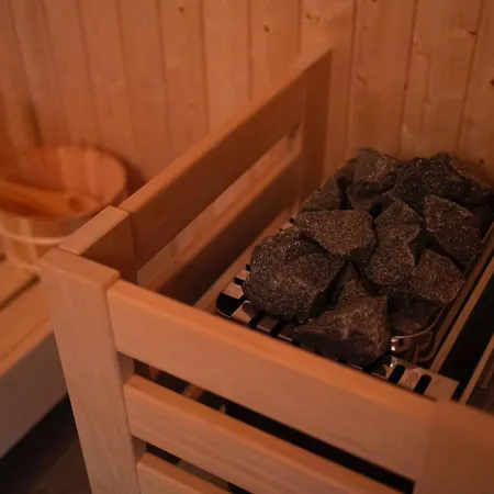 Destiny & Ξενοδοχείο 4*