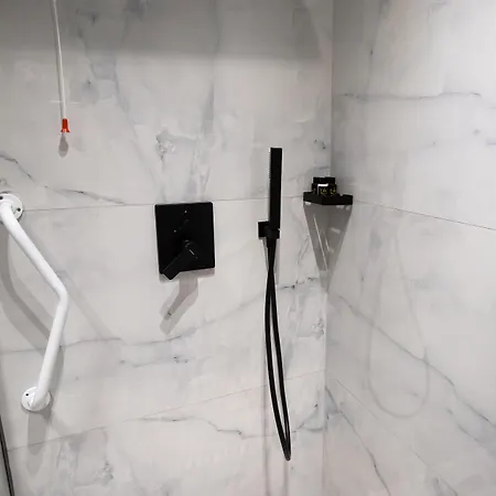 Ξενοδοχείο Destiny &